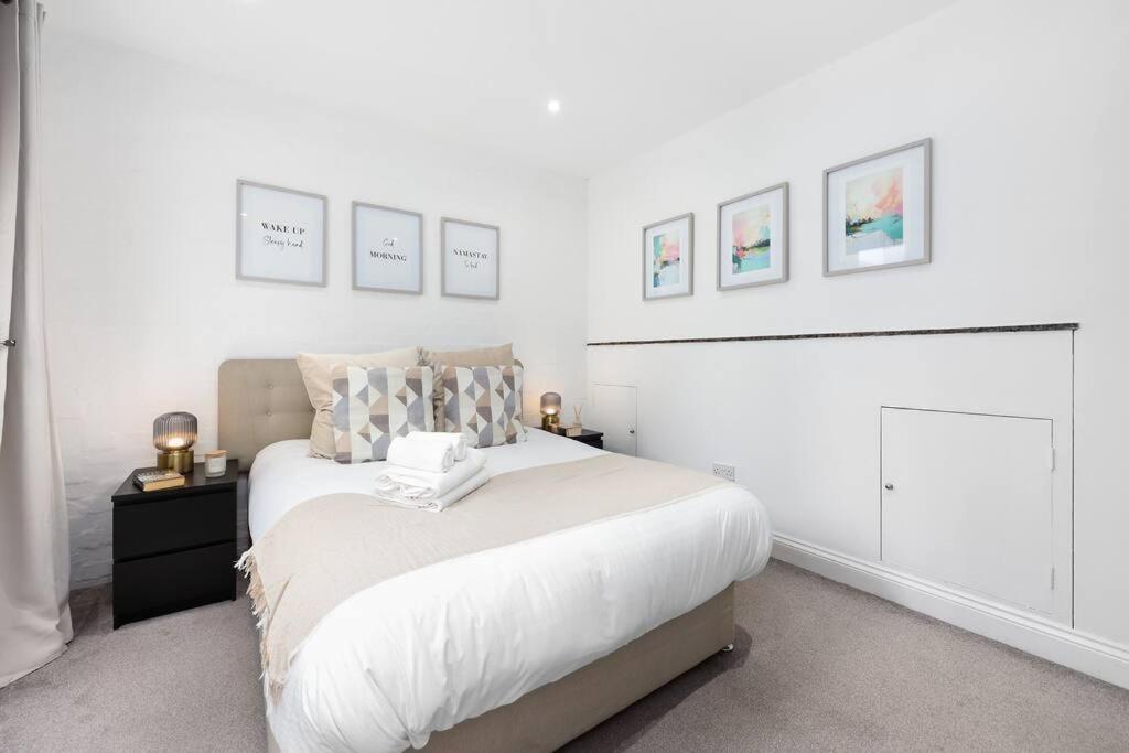 Two-bedroom Short Term & Flexible Renting Hackney With Free Wifi And Roof Terrace! Appartamento Londra